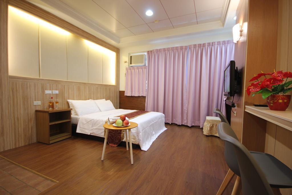 日月潭 -日月住館-休閒旅館- 水社碼頭 Yuchi Esterno foto